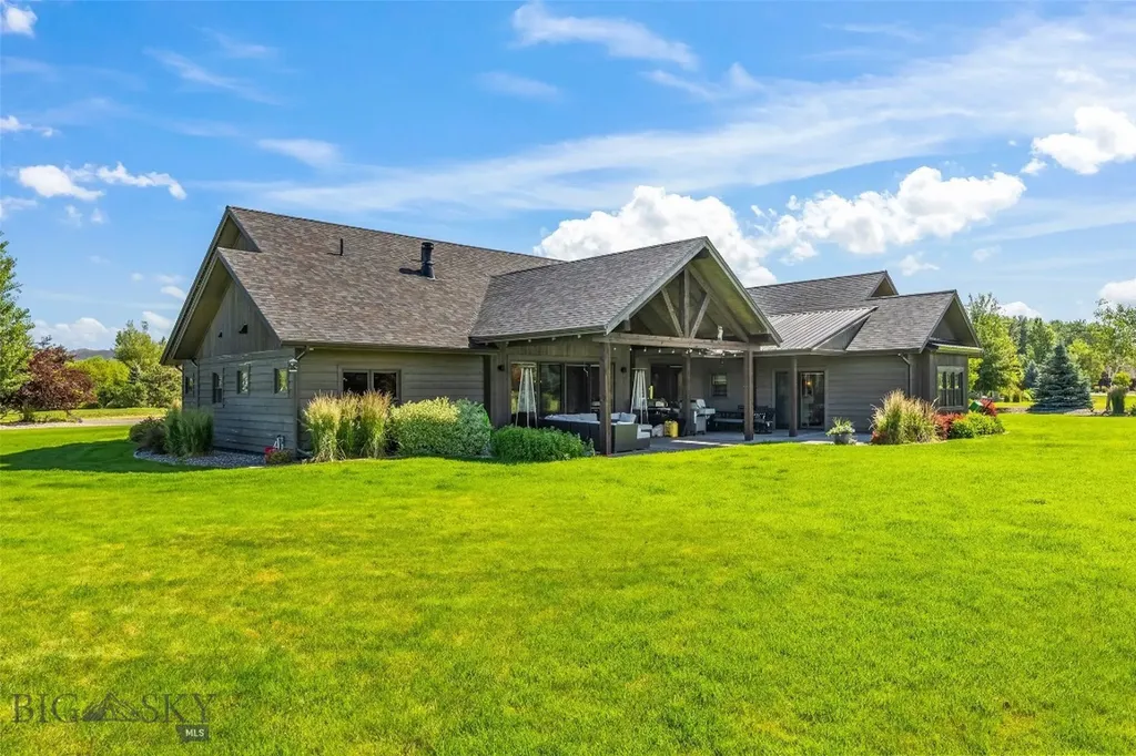 32 Pleasant View Drive Bozeman MT 59718