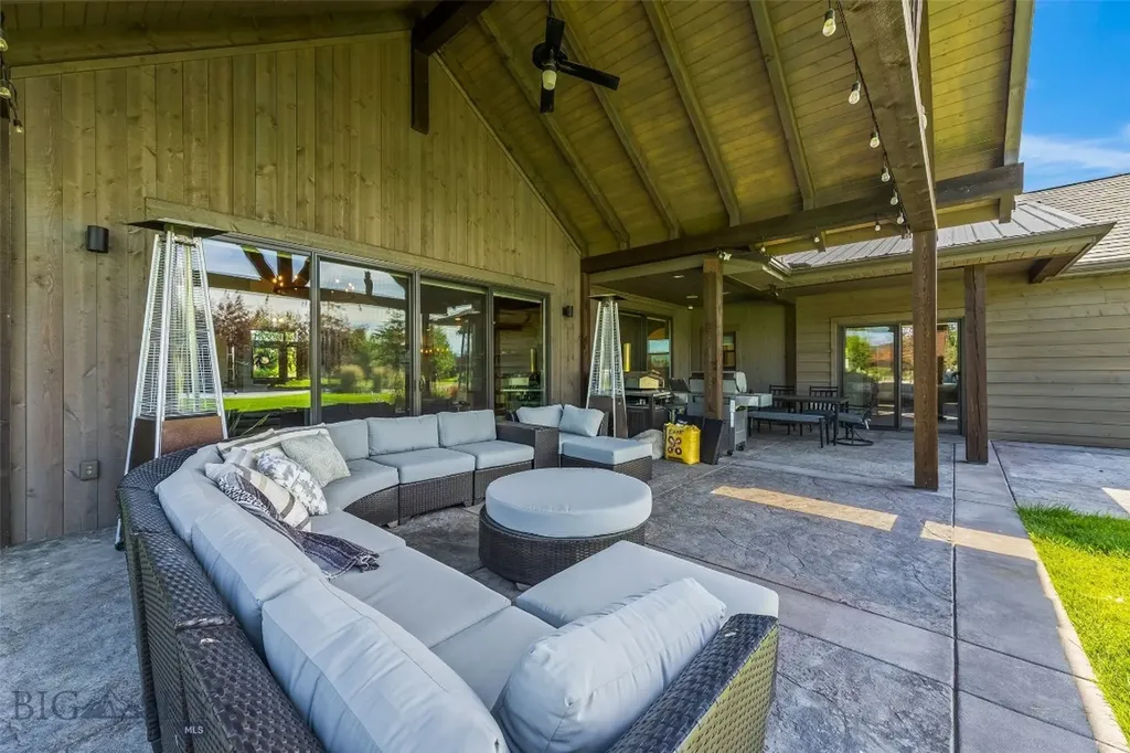 32 Pleasant View Drive Bozeman MT 59718