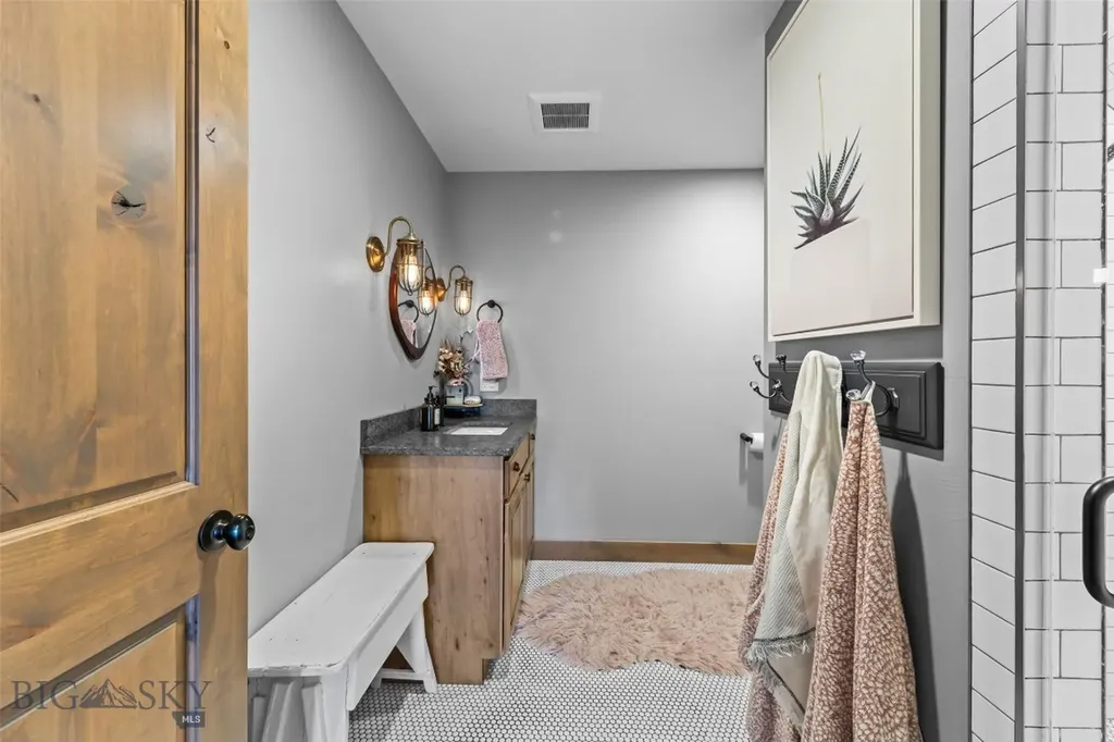 32 Pleasant View Drive Bozeman MT 59718