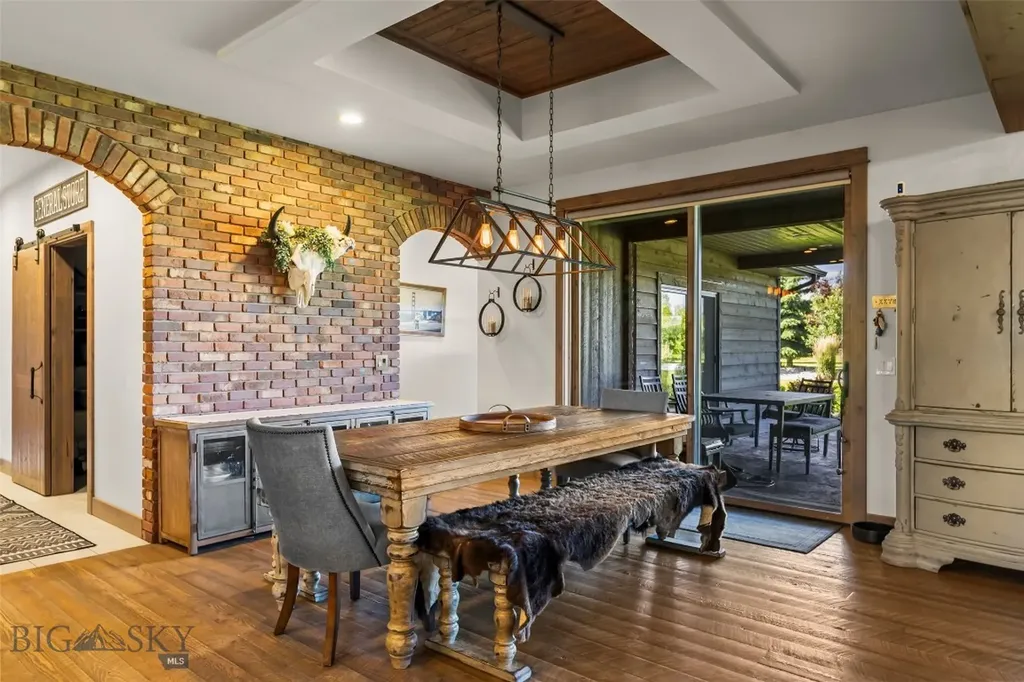 32 Pleasant View Drive Bozeman MT 59718