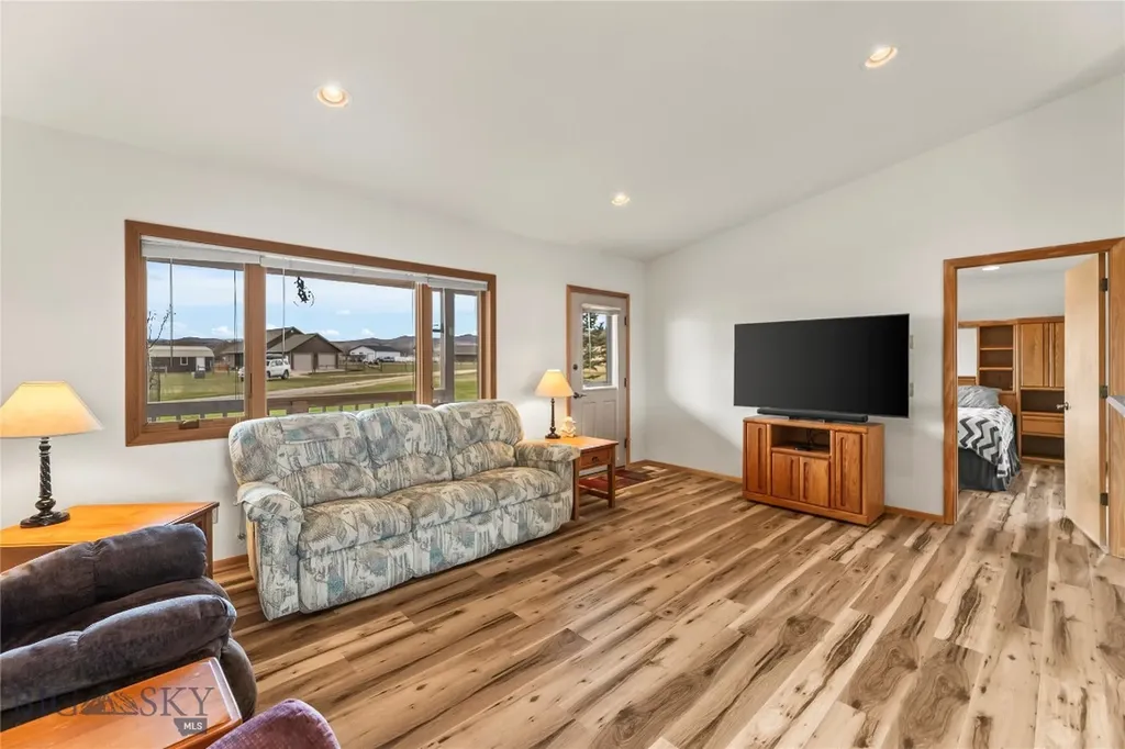 5 Ginger Quill Court Mcallister MT 59740