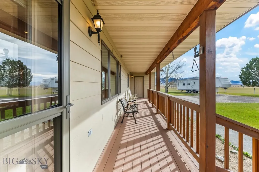 5 Ginger Quill Court Mcallister MT 59740