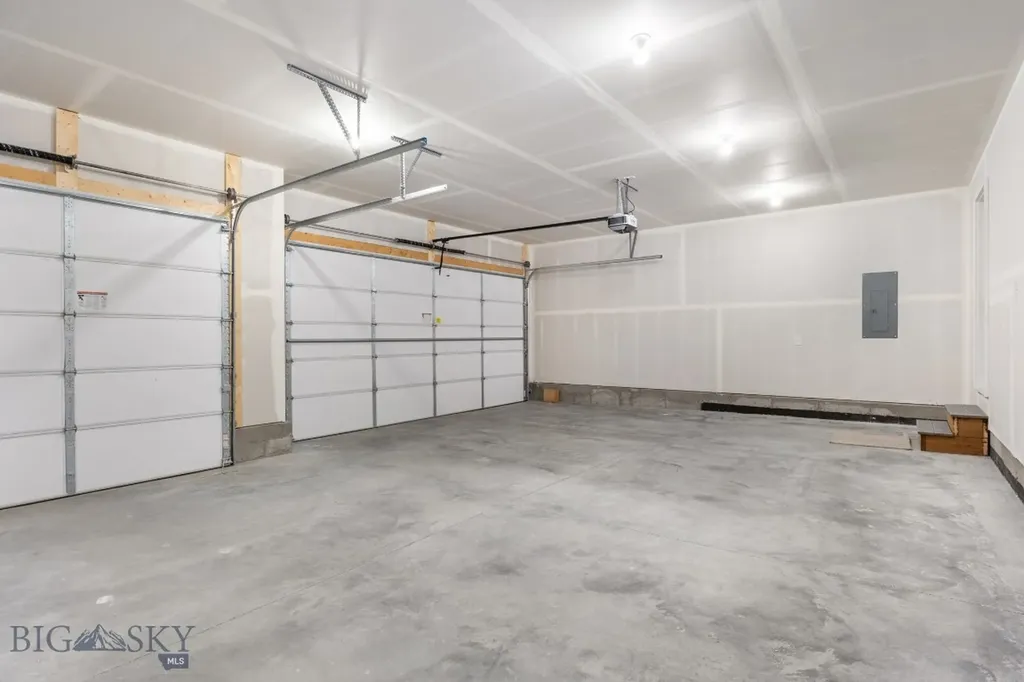 36 W Overland Trail Three Forks MT 59752