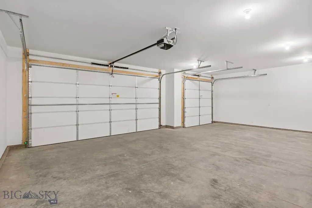 19 W Overland Trail Three Forks MT 59752