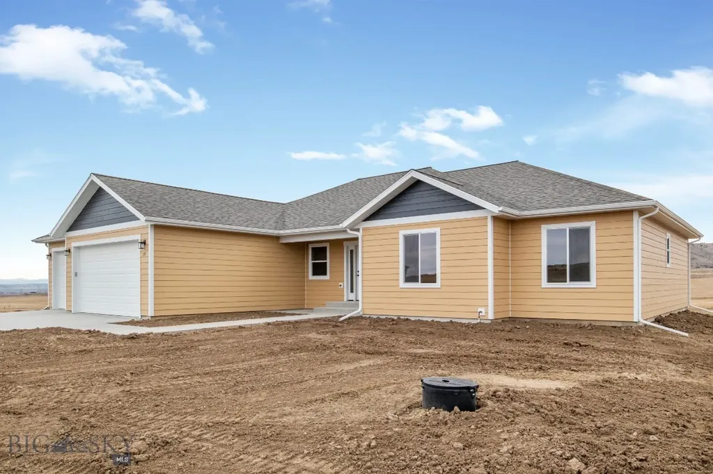 19 W Overland Trail Three Forks MT 59752