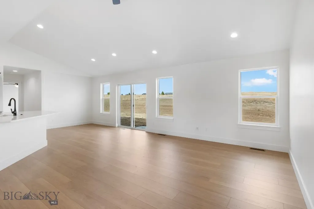 22 W Overland Trail Three Forks MT 59752