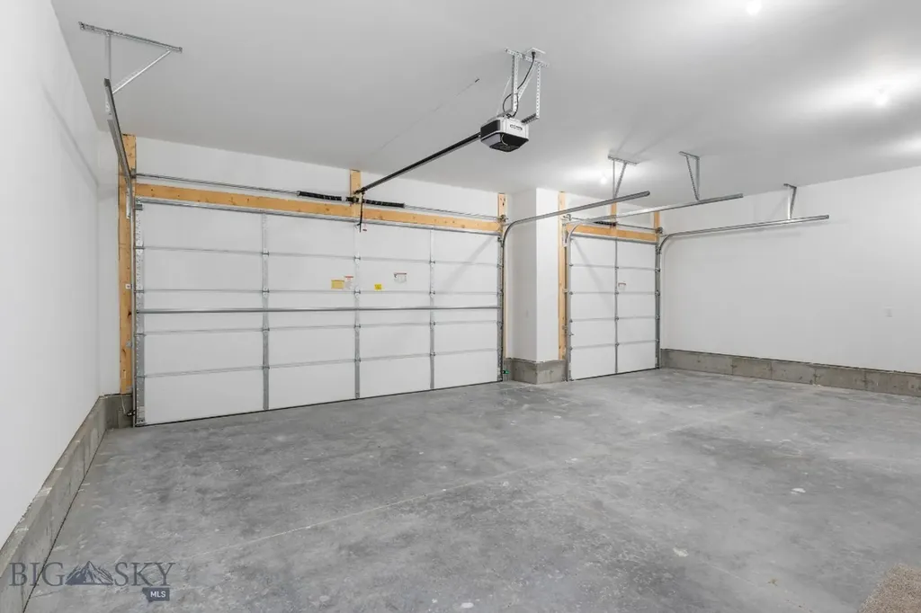 22 W Overland Trail Three Forks MT 59752