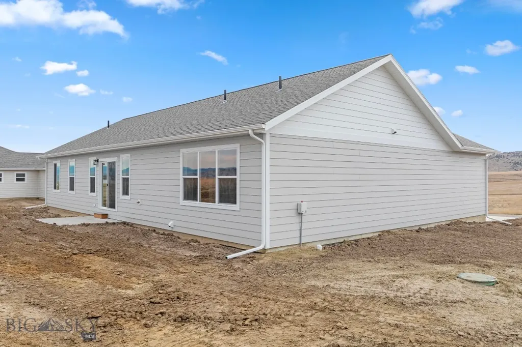22 W Overland Trail Three Forks MT 59752