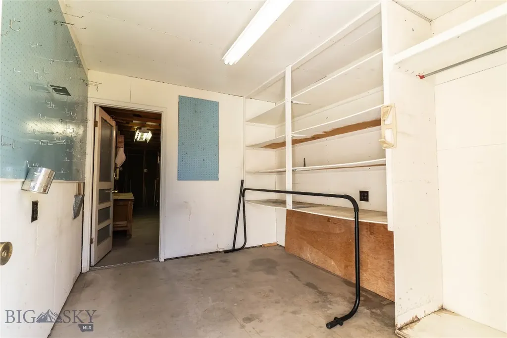 411 Pine Street Anaconda MT 59711