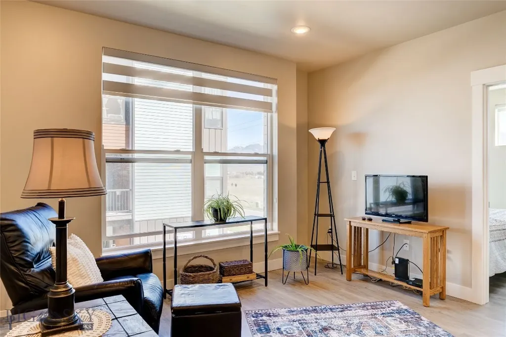 1295 Thomas Drive Bozeman MT 59718