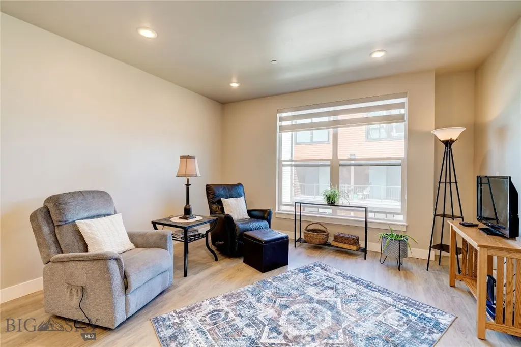 1295 Thomas Drive Bozeman MT 59718