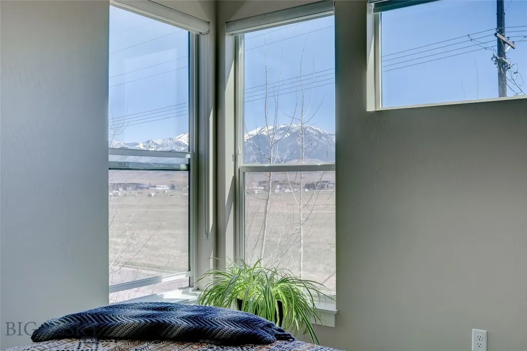 1295 Thomas Drive Bozeman MT 59718