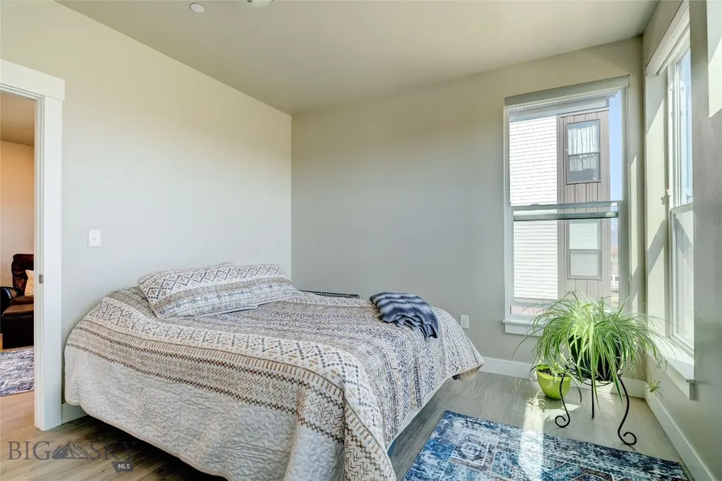 1295 Thomas Drive Bozeman MT 59718