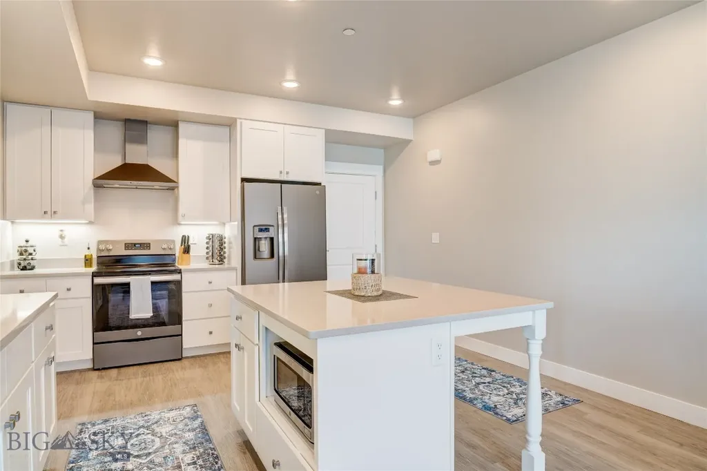 1295 Thomas Drive Bozeman MT 59718