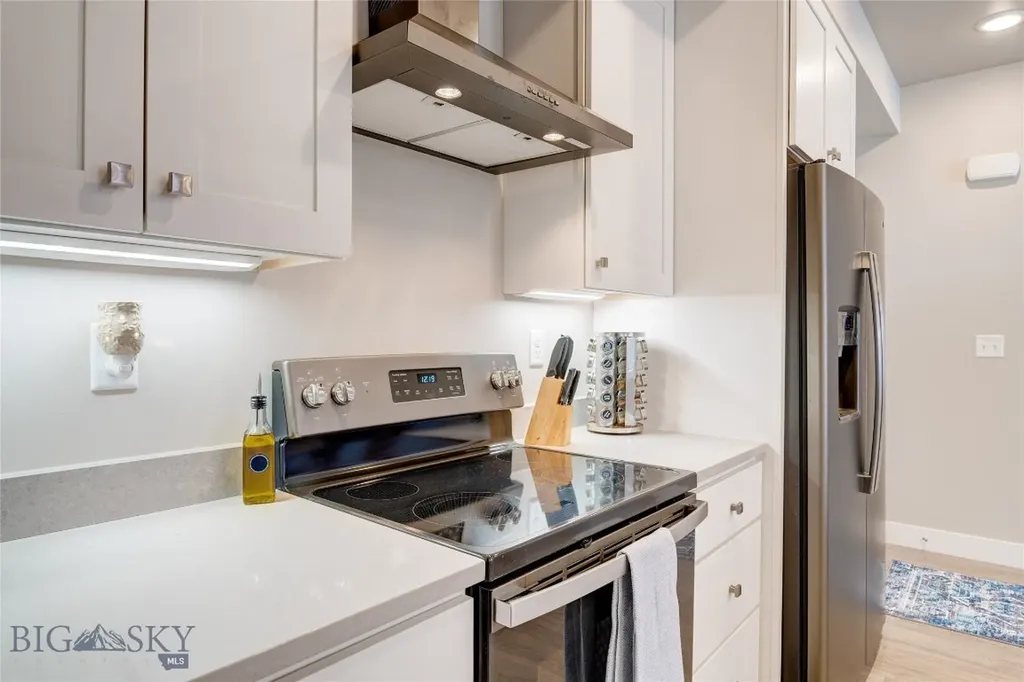 1295 Thomas Drive Bozeman MT 59718
