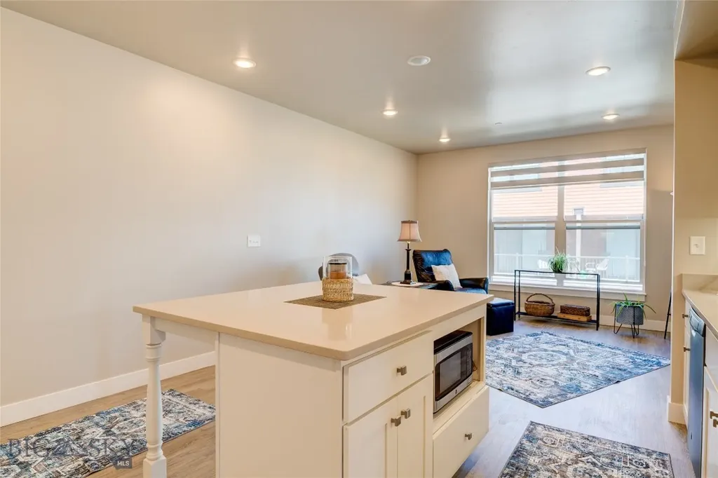 1295 Thomas Drive Bozeman MT 59718
