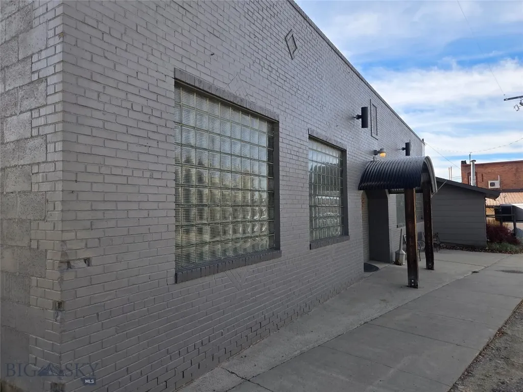 102 Mill Street Sheridan MT 59749