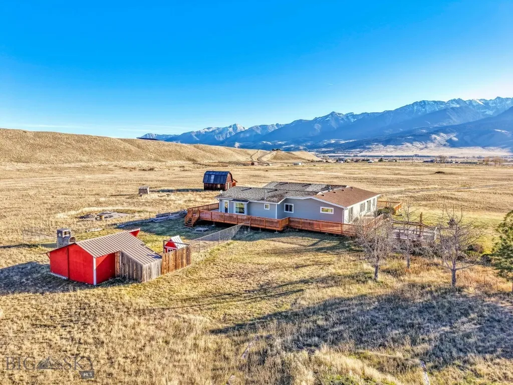 109 Run Way Lane Livingston MT 59047