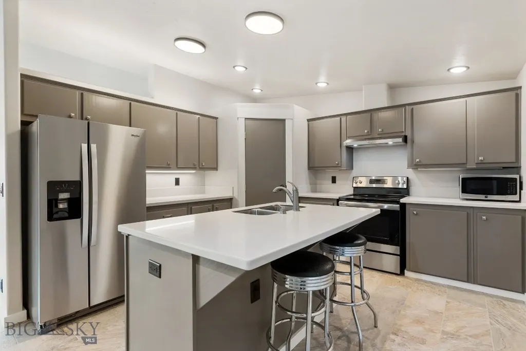 109 Run Way Lane Livingston MT 59047