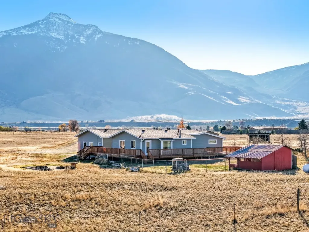 109 Run Way Lane Livingston MT 59047
