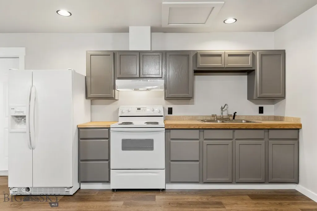 109 Run Way Lane Livingston MT 59047