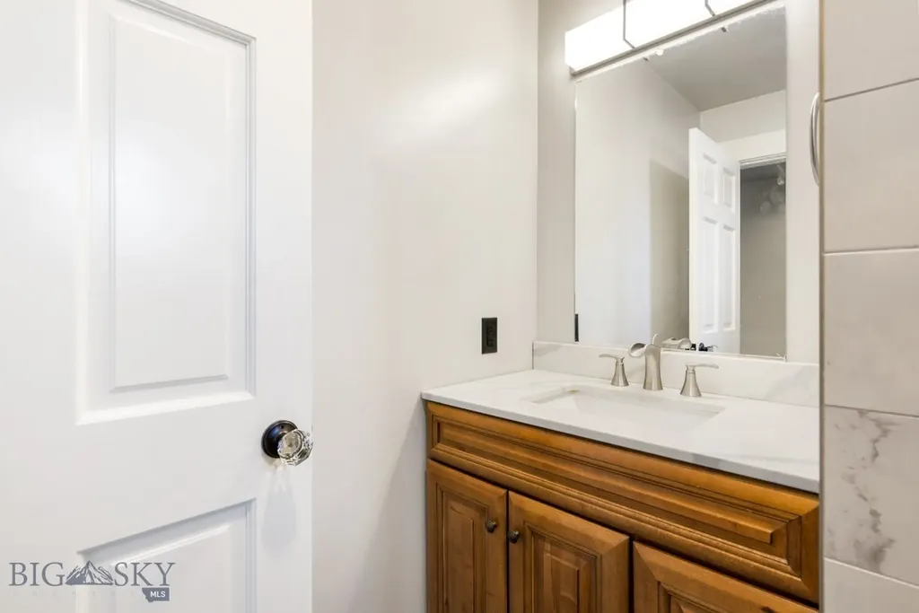 109 Run Way Lane Livingston MT 59047