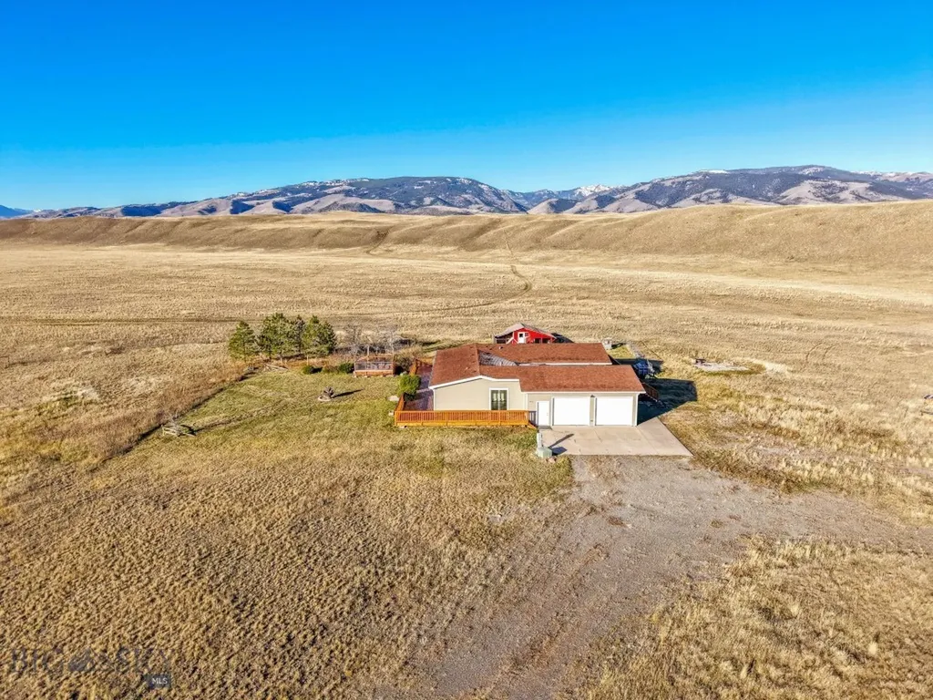 109 Run Way Lane Livingston MT 59047