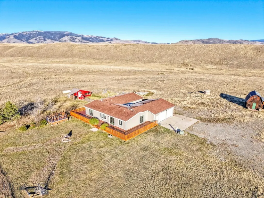 109 Run Way Lane Livingston MT 59047