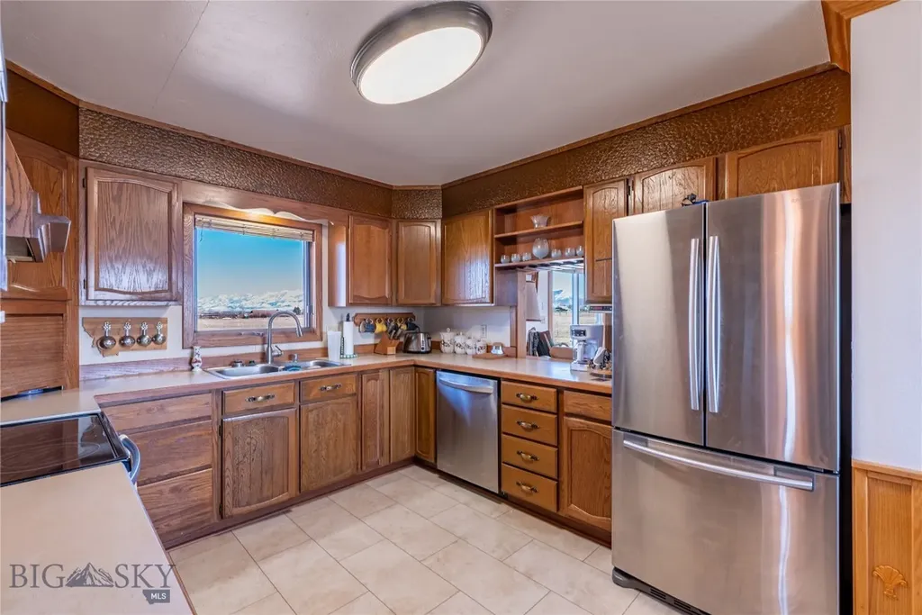 745 Rocky Road Bozeman MT 59718