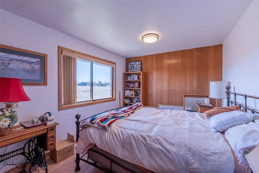745 Rocky Road Bozeman MT 59718