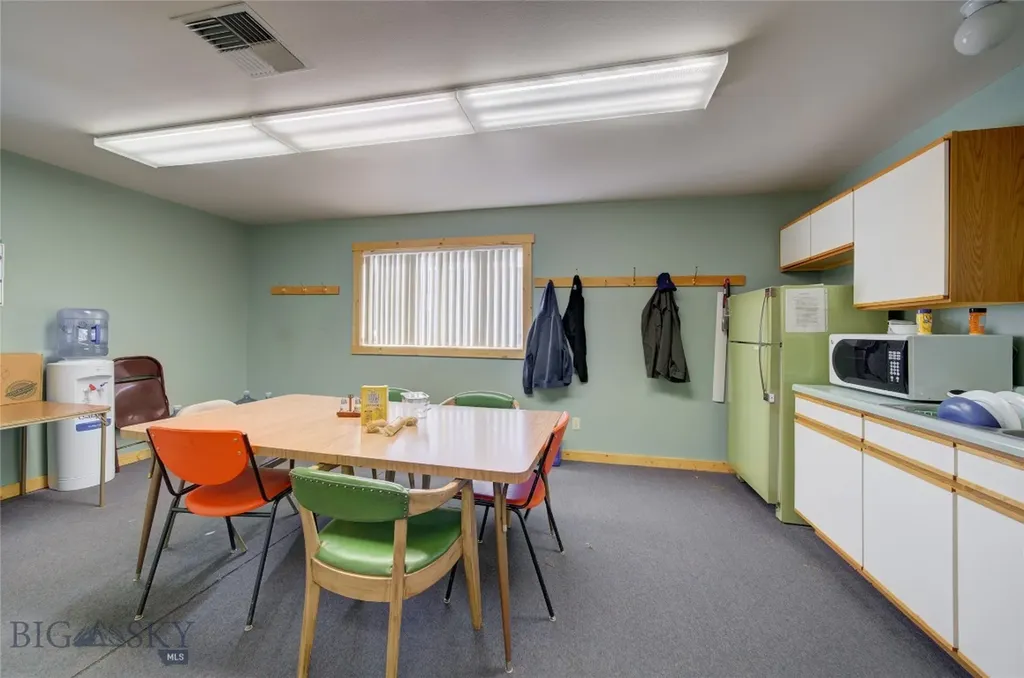 6597 Falcon Lane Bozeman MT 59718