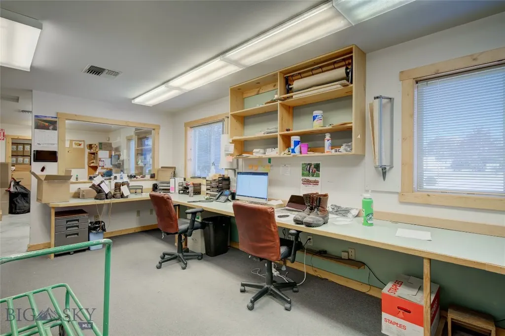 6597 Falcon Lane Bozeman MT 59718