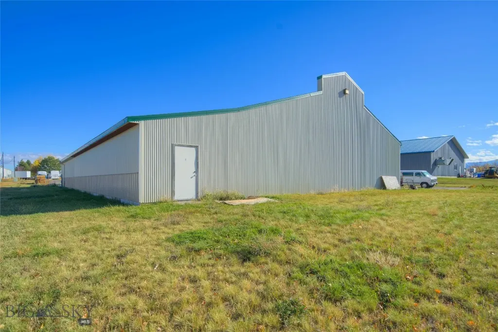 6597 Falcon Lane Bozeman MT 59718