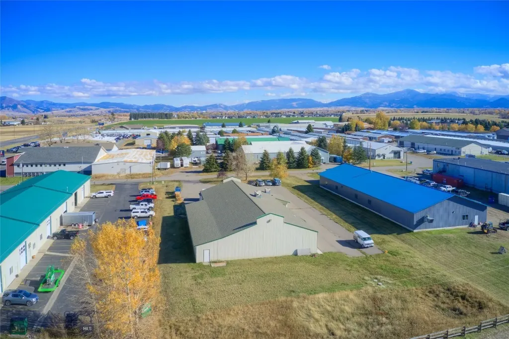 6597 Falcon Lane Bozeman MT 59718