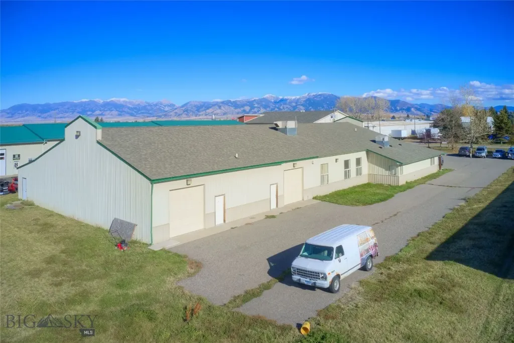 6597 Falcon Lane Bozeman MT 59718