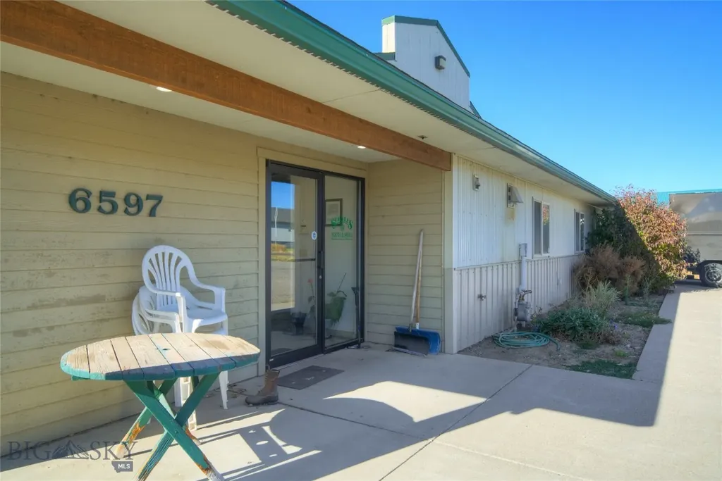 6597 Falcon Lane Bozeman MT 59718