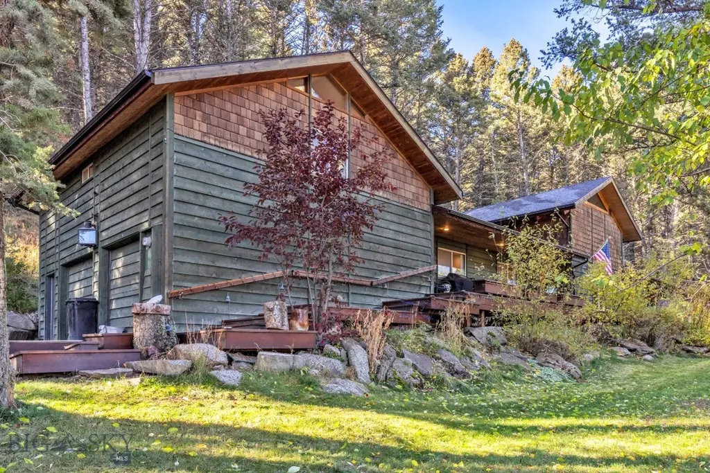 293 S Meadow Creek Road Mcallister MT 59740