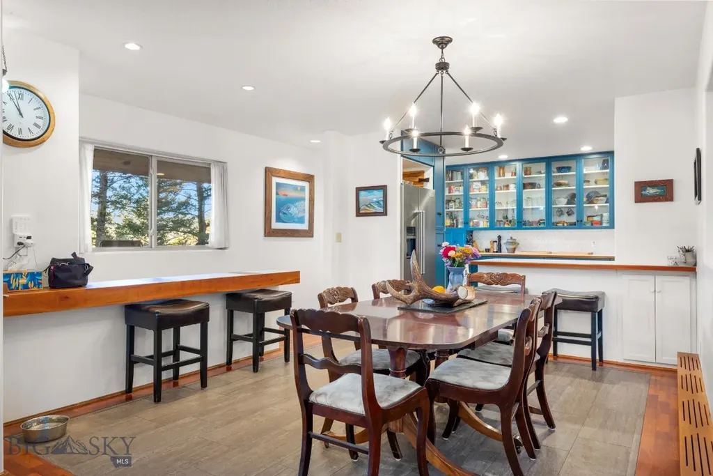 293 S Meadow Creek Road Mcallister MT 59740