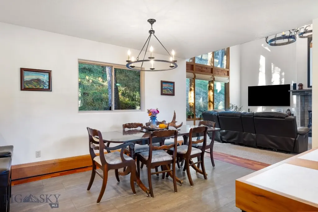 293 S Meadow Creek Road Mcallister MT 59740