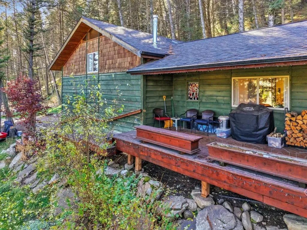 293 S Meadow Creek Road Mcallister MT 59740