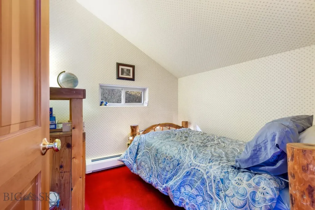 293 S Meadow Creek Road Mcallister MT 59740