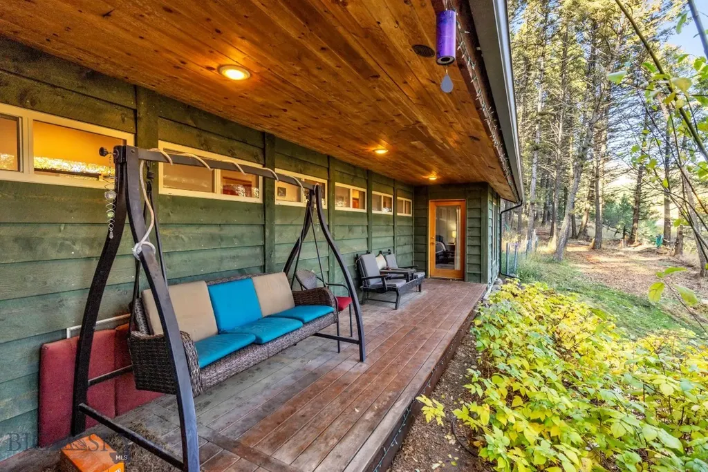 293 S Meadow Creek Road Mcallister MT 59740