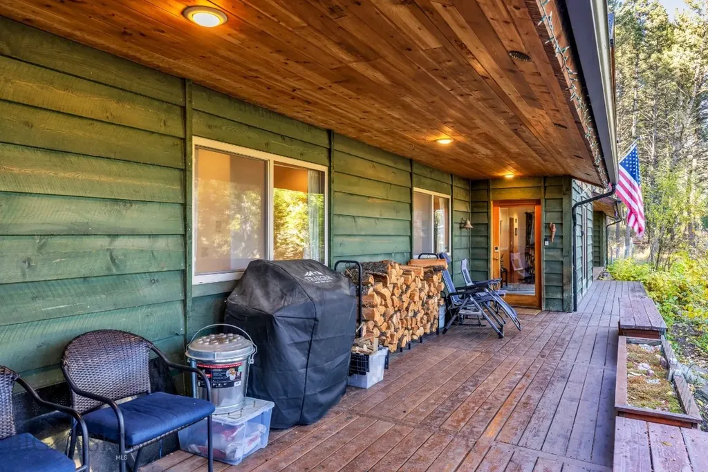 293 S Meadow Creek Road Mcallister MT 59740