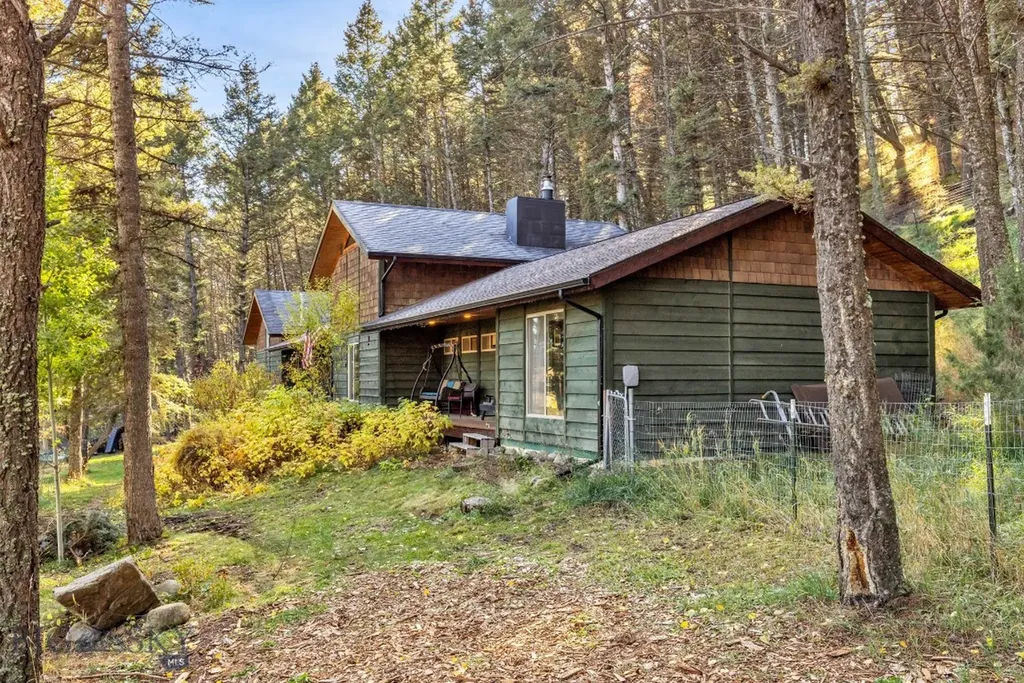 293 S Meadow Creek Road Mcallister MT 59740