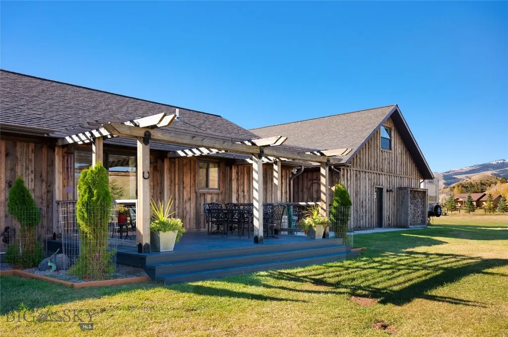 14 Little Bunny Lane Livingston MT 59047