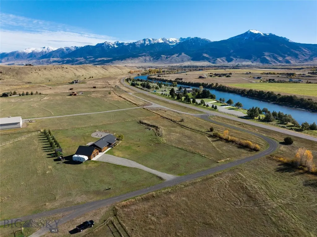 14 Little Bunny Lane Livingston MT 59047