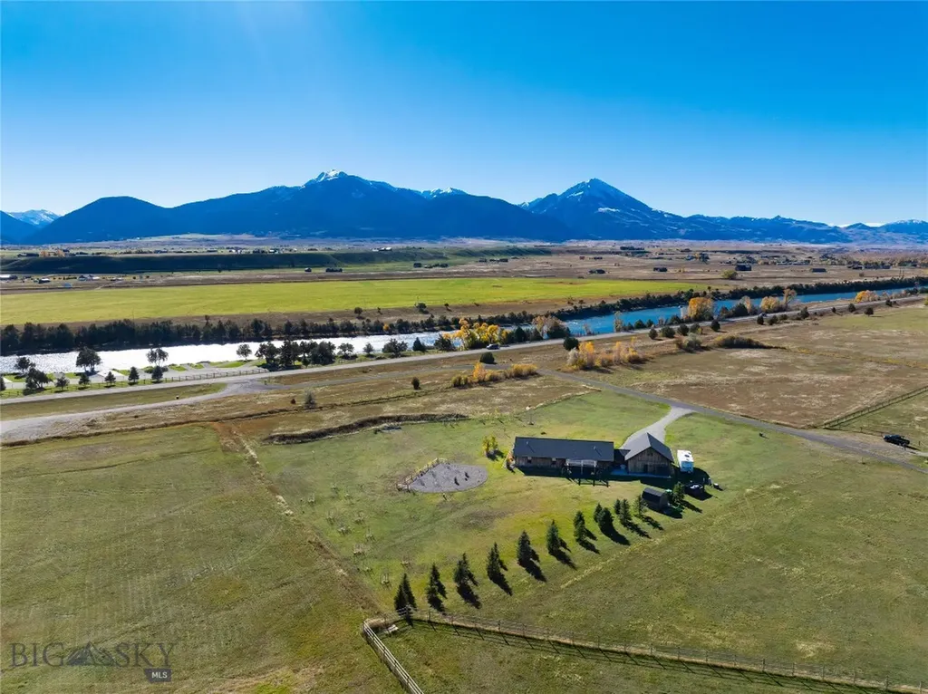 14 Little Bunny Lane Livingston MT 59047