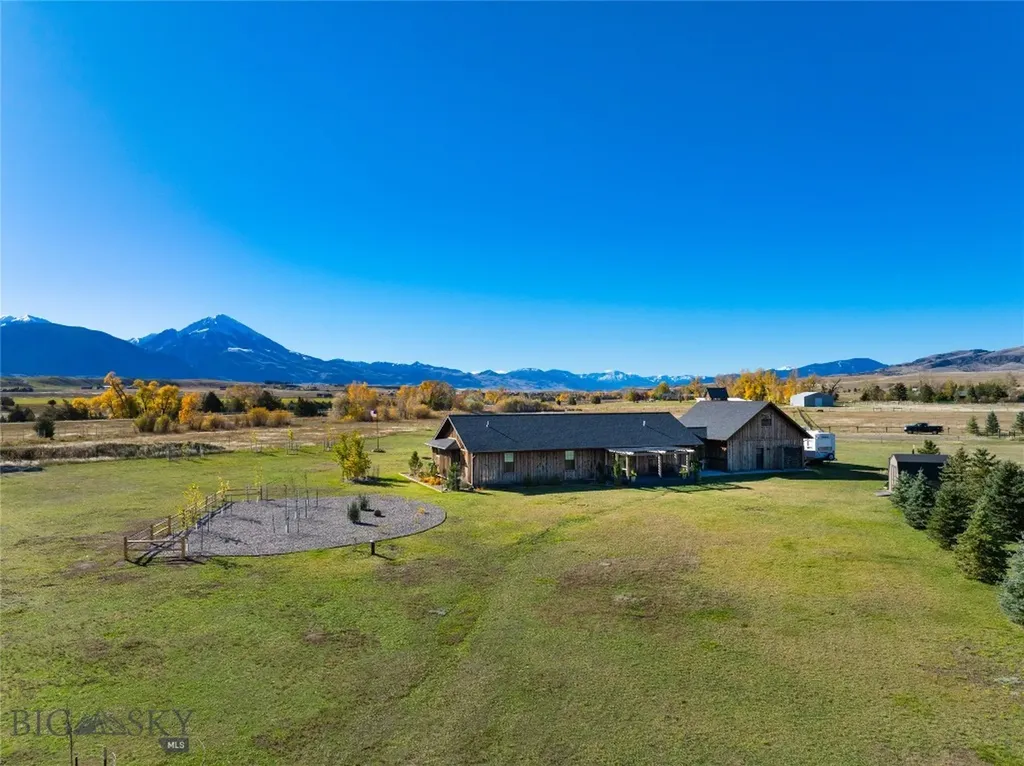 14 Little Bunny Lane Livingston MT 59047
