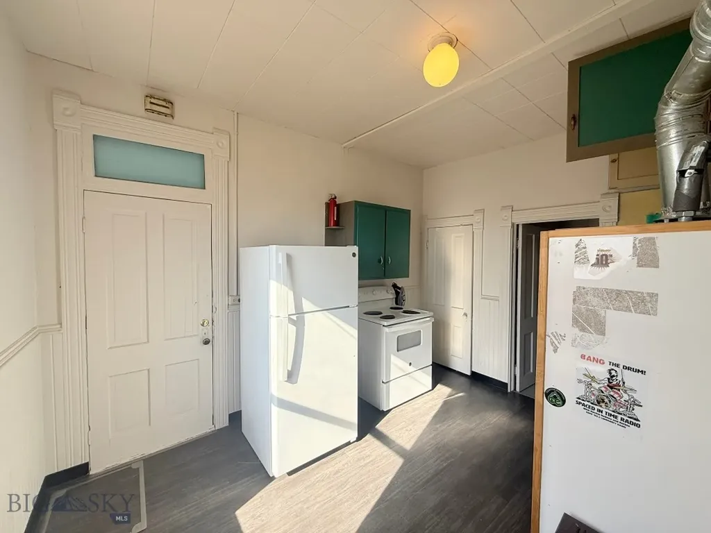 207 S Crystal Butte MT 59701