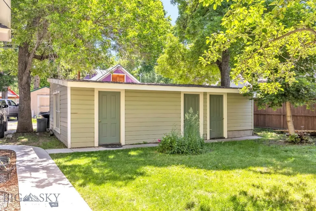 516 W Olive Bozeman MT 59715
